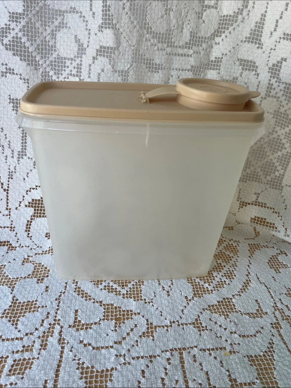 Green Plastic Colander with Pink-Lidded Storage Set